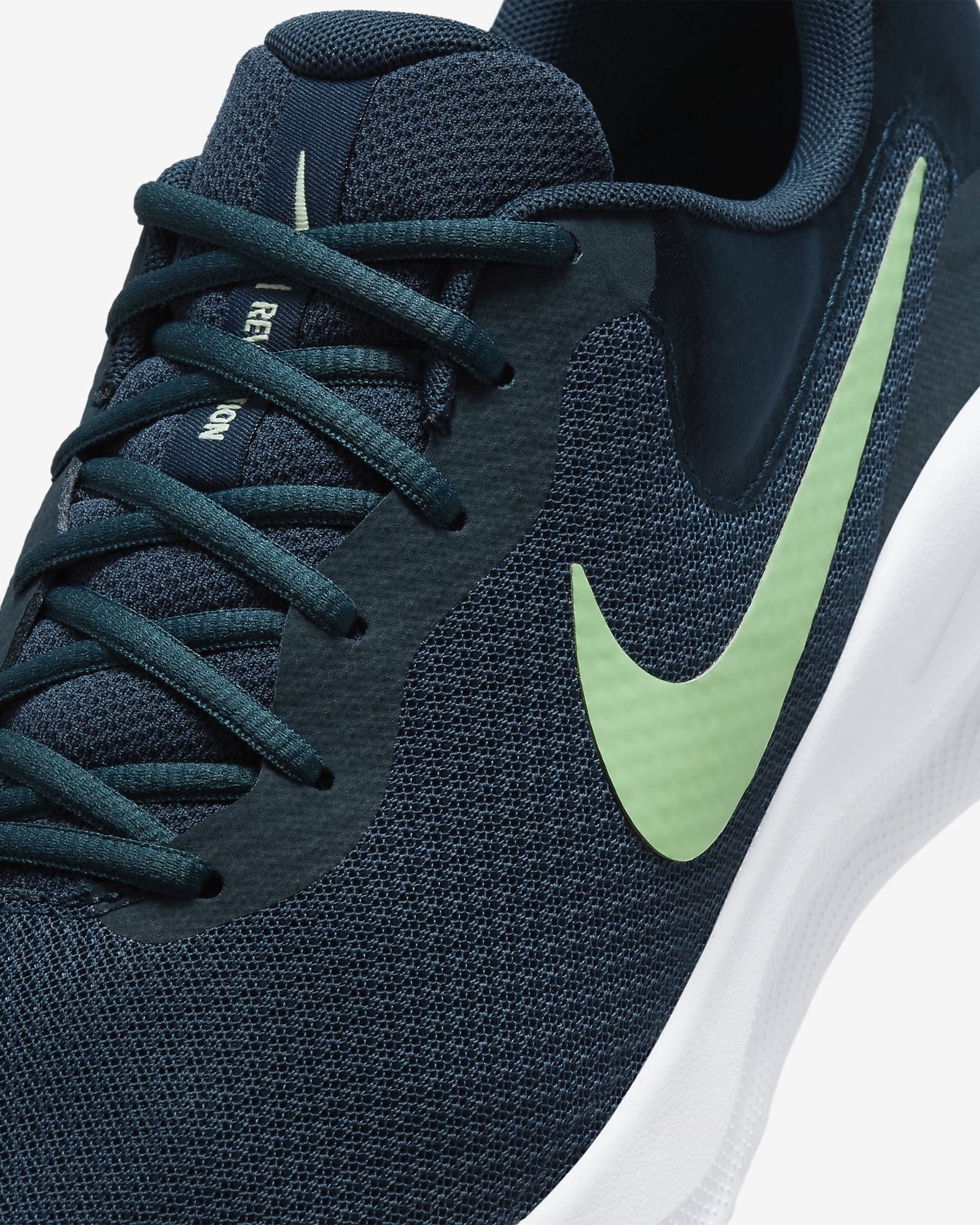 TENIS NIKE HOMBRE REVOLUTION 7 FB2207-40