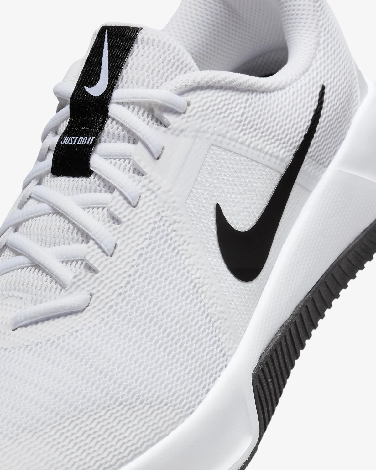 TENIS NIKE HOMBRE MC TRAINER 3